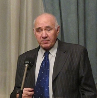 Николай Анастасьев